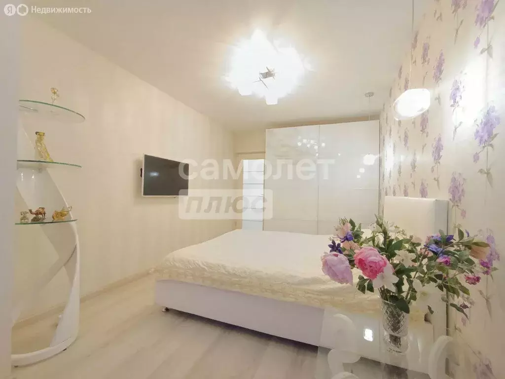 3-комнатная квартира: Ижевск, улица Ворошилова, 55к4 (91 м) - Фото 1