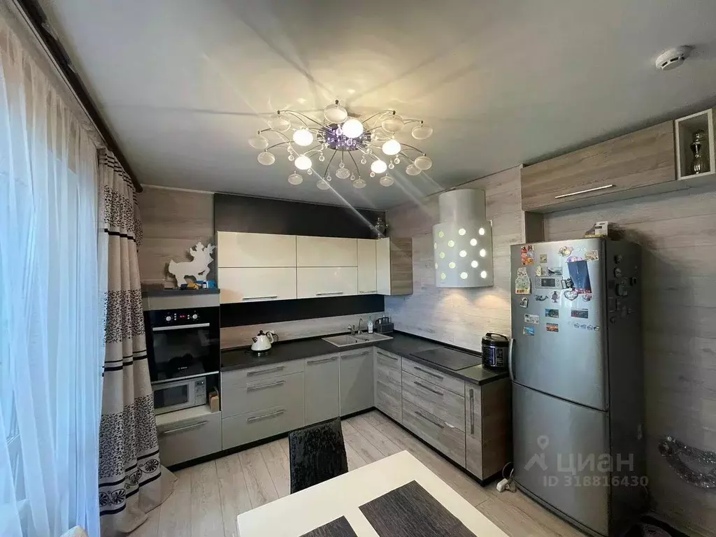 2-к кв. Костромская область, Кострома Давыдовский-3 мкр, 9 (65.0 м) - Фото 0