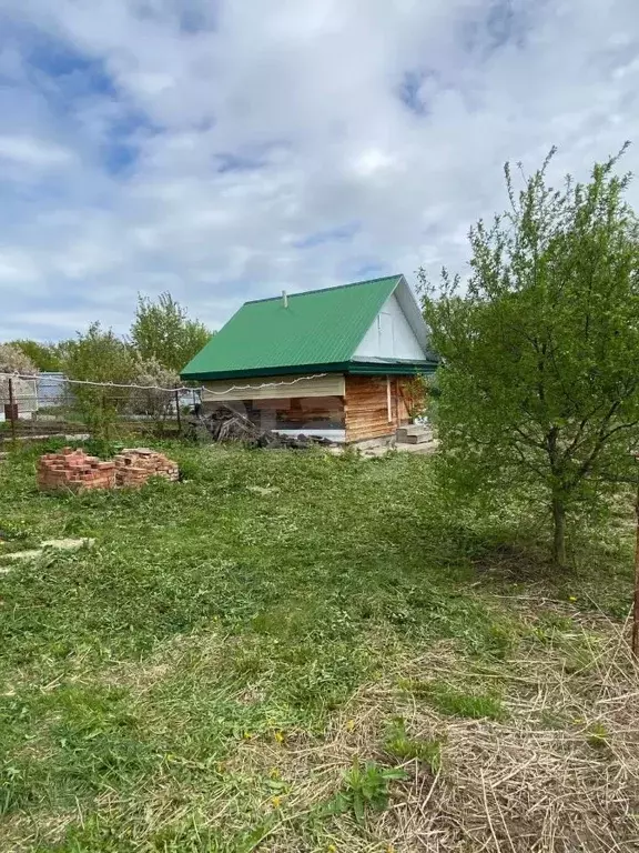 Дом в Башкортостан, Иглинский район, Акбердинский сельсовет, д. ... - Фото 2