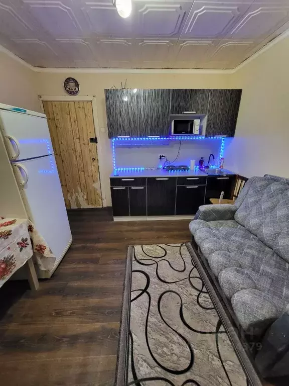 Комната Псковская область, Псков Красноармейская ул., 26 (12.0 м) - Фото 1