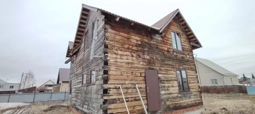 Дом в Алтайский край, Барнаул городской округ, пос. Новомихайловка ул. ... - Фото 1