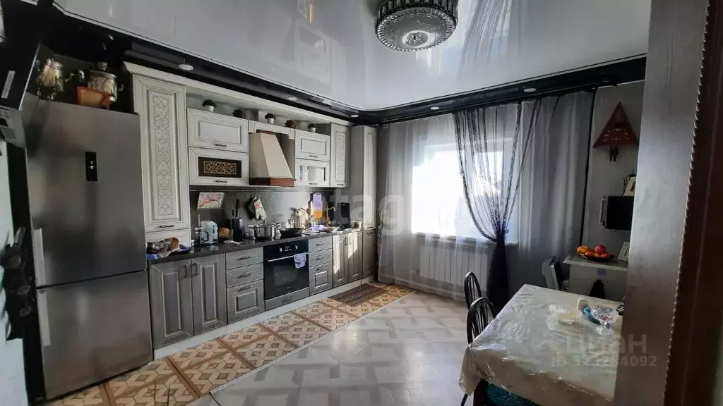 Дом в Бурятия, Иволгинский район, Сотниковское с/пос, с. Сотниково ул. ... - Фото 1