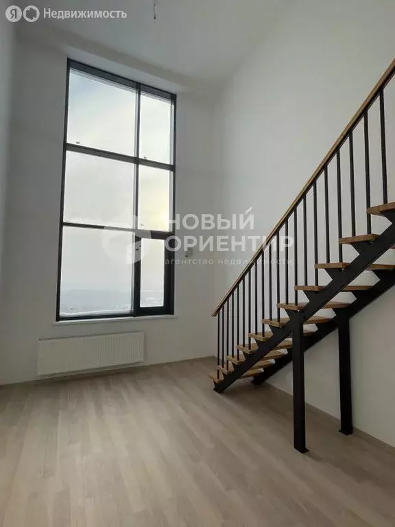 Квартира-студия: Екатеринбург, улица Краснофлотцев, 71 (34.6 м) - Фото 1