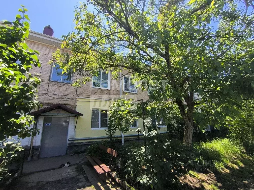 2-к кв. Краснодарский край, Абинский район, Ахтырское городское ... - Фото 2