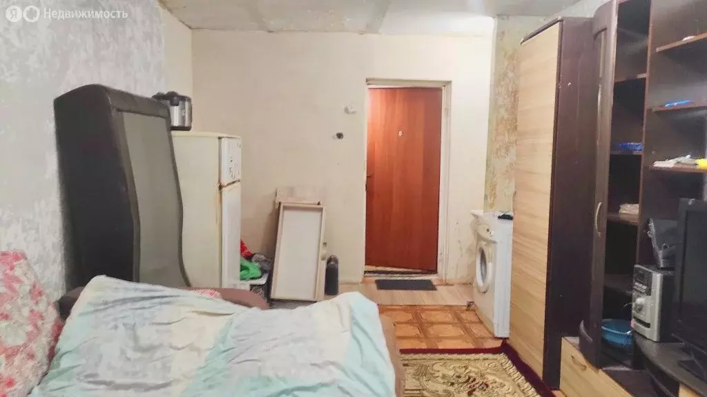 1к в 4-комнатной квартире (18 м) - Фото 1