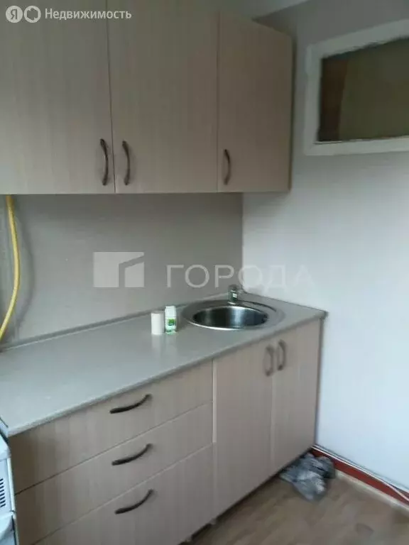 2-комнатная квартира: Новоалтайск, Октябрьская улица, 19 (42.2 м) - Фото 1