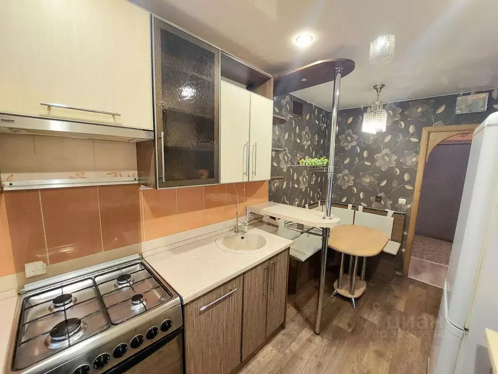 2-к кв. Ярославская область, Ярославль Ярославская ул., 150 (56.4 м) - Фото 2