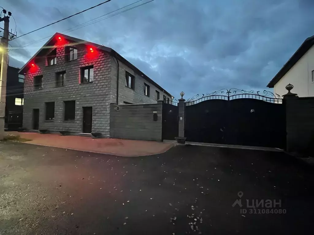 Дом в Ленинградская область, Сертолово Всеволожский район, Петровское ... - Фото 0