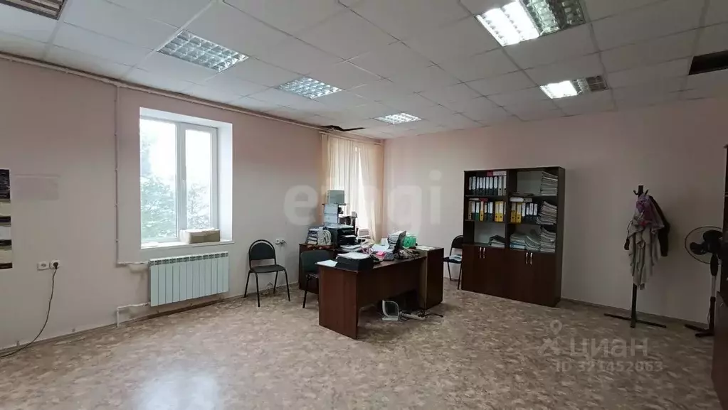 Склад в Смоленская область, Рославльский муниципальный округ, д. Малые ... - Фото 1