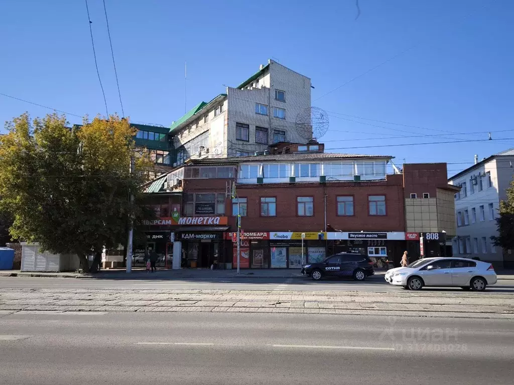 Помещение свободного назначения в Алтайский край, Барнаул просп. ... - Фото 0