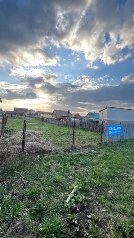 Участок в Башкортостан, Октябрьский ул. Гатиятуллина, 75 (8.0 сот.) - Фото 1