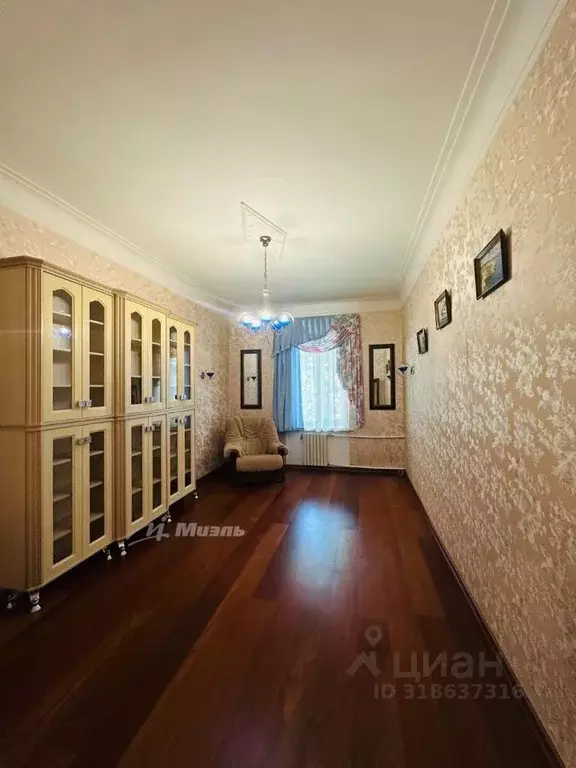 3-к кв. Севастополь ул. Адмирала Октябрьского, 7 (64.3 м) - Фото 0
