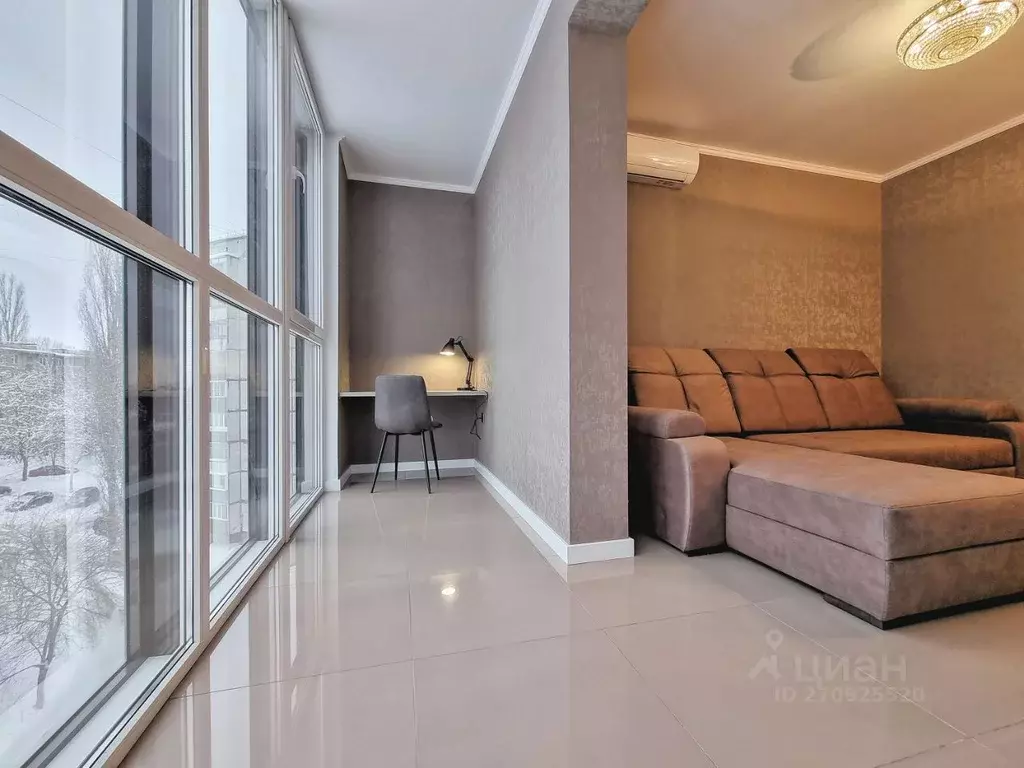 2-к кв. Липецкая область, Липецк Нижняя Логовая ул., 11 (60.0 м) - Фото 0