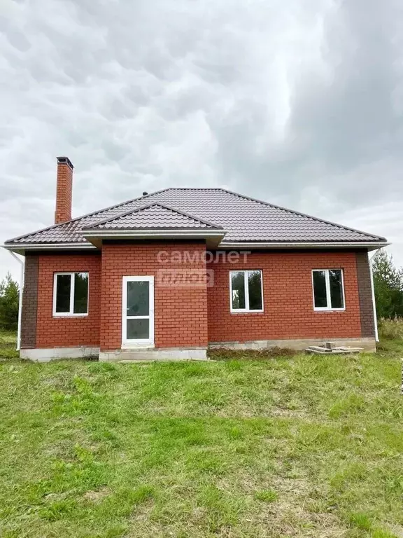 Дом в Свердловская область, Каменский городской округ, пос. Солнечный ... - Фото 1