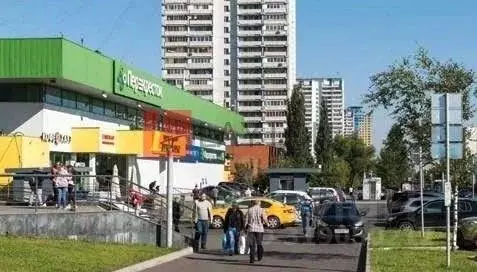 Помещение свободного назначения в Москва Строгинский бул., 1к2 (1561 ... - Фото 1