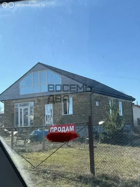 Дом в Симферопольский район, село Мирное (175 м) - Фото 1