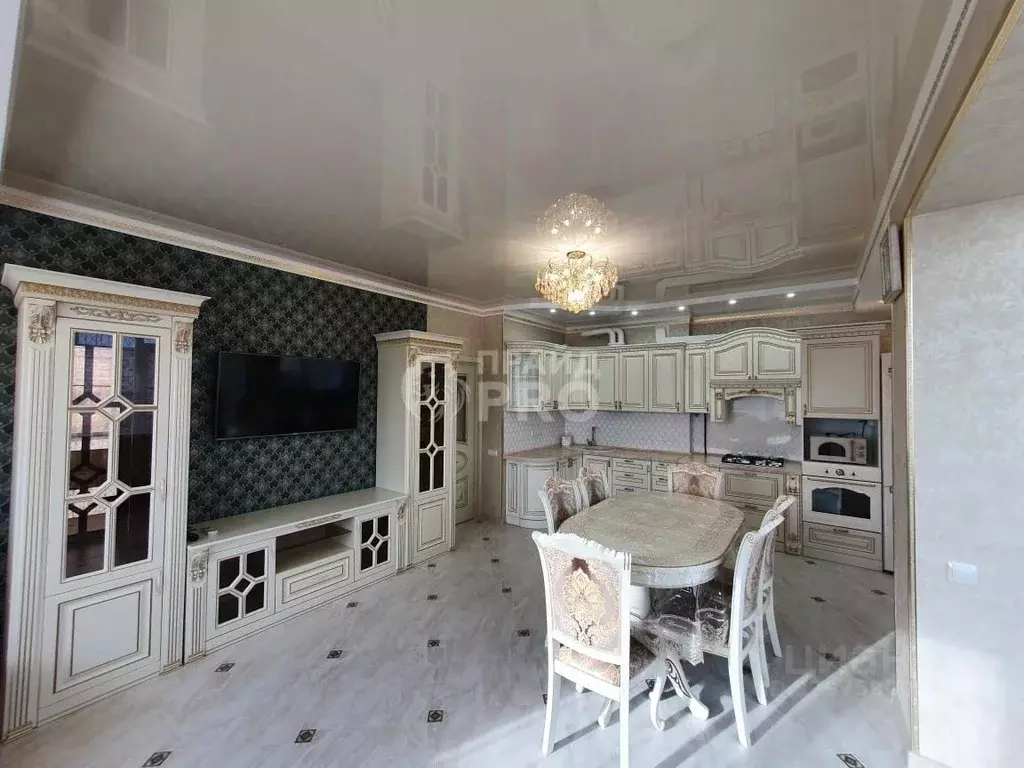 3-к кв. Краснодарский край, Анапа ул. Толстого, 85 (90.0 м) - Фото 1