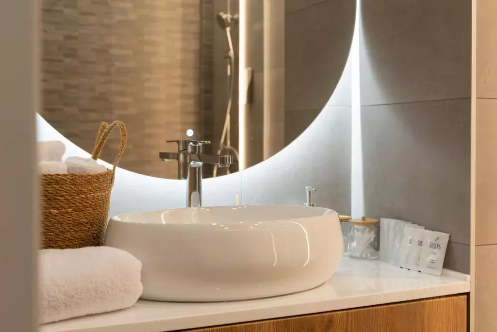 2-к кв. Тюменская область, Тюмень ул. Ю.-Р.Г. Эрвье, 38 (47.0 м) - Фото 1