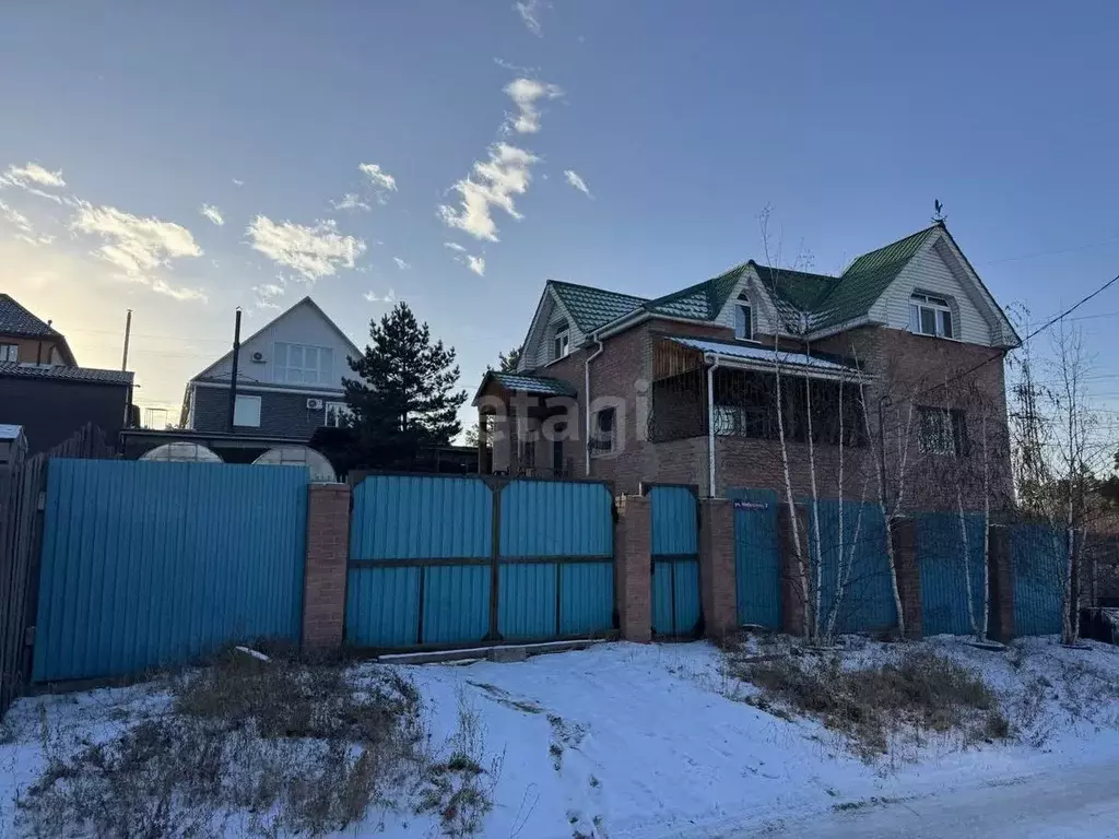 Дом в Бурятия, Улан-Удэ пос. Светлый, ул. Небесная, 1 (284 м) - Фото 2