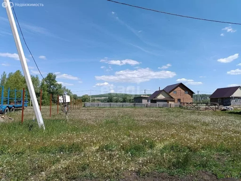 Участок в Ишимбайский район, село Ишеево (8 м) - Фото 0