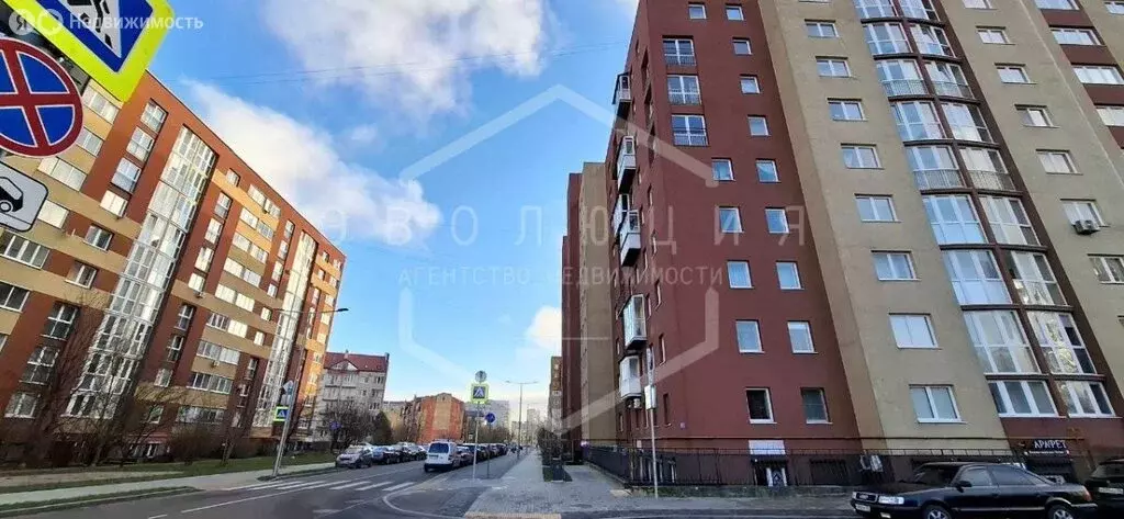 3-комнатная квартира: Калининград, Майский переулок, 1 (79.5 м) - Фото 1