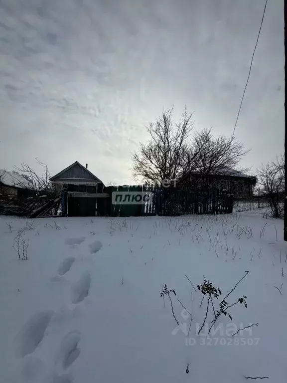 Дом в Курская область, Медвенский район, Чермошнянский сельсовет, с. ... - Фото 1