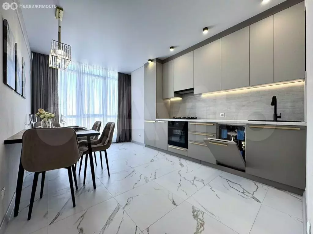 2-комнатная квартира: Ставрополь, улица Доваторцев, 82/2 (62 м) - Фото 1