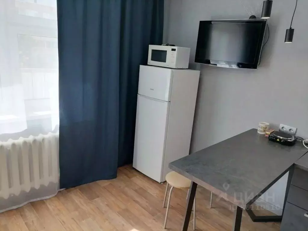 1-к кв. Тюменская область, Тобольск 7-й мкр, 45 (26.0 м) - Фото 1