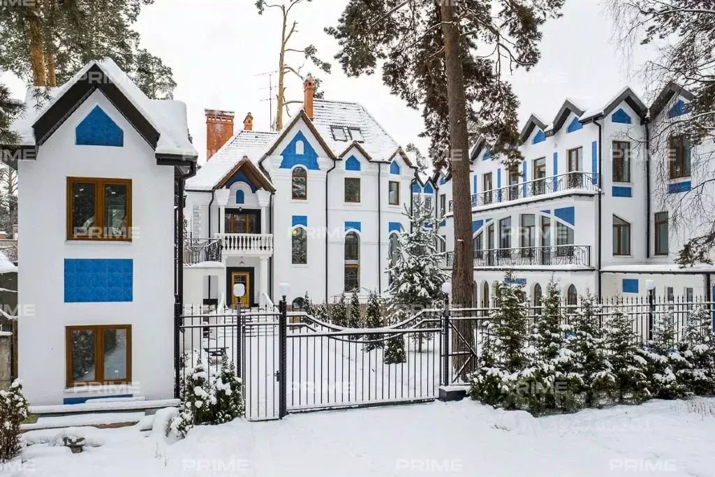 Коттедж в Московская область, Одинцовский городской округ, д. Барвиха, ... - Фото 1