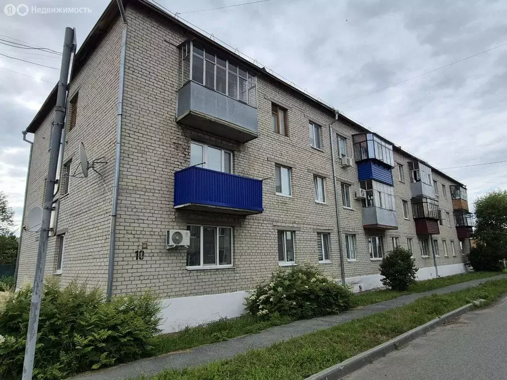 1-комнатная квартира: Ялуторовск, улица Карбышева, 10 (30.6 м) - Фото 0