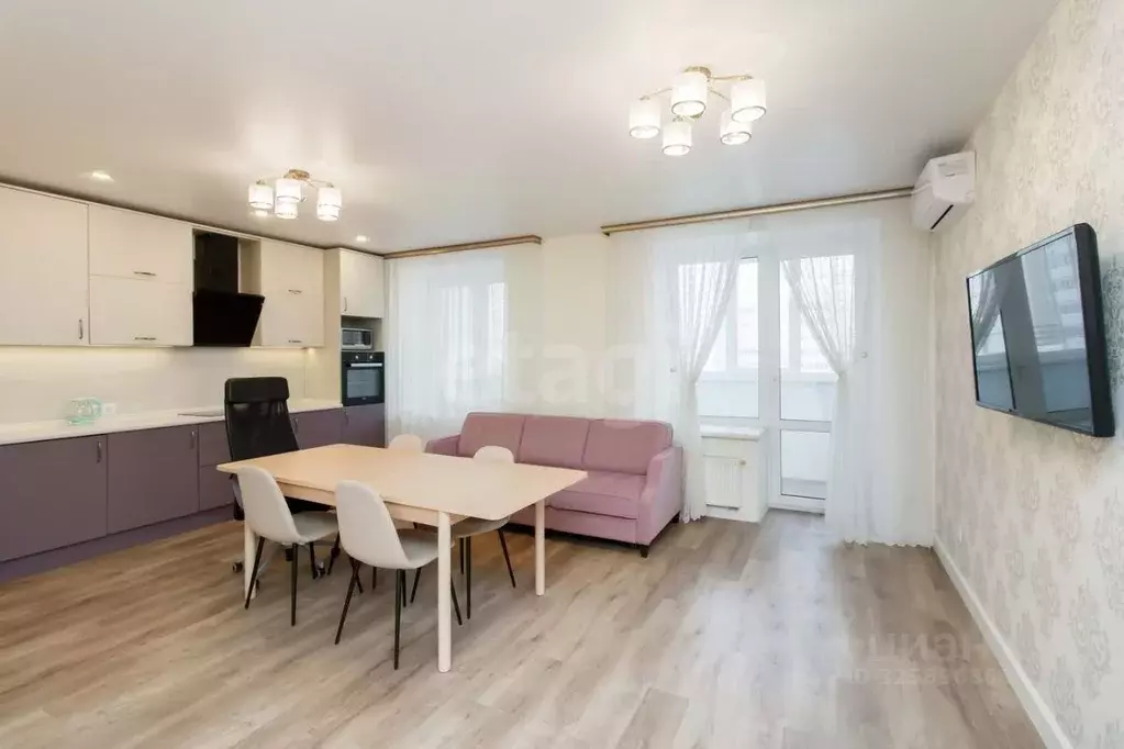 3-к кв. Тюменская область, Тюмень ул. Николая Федорова, 30 (116.0 м) - Фото 2