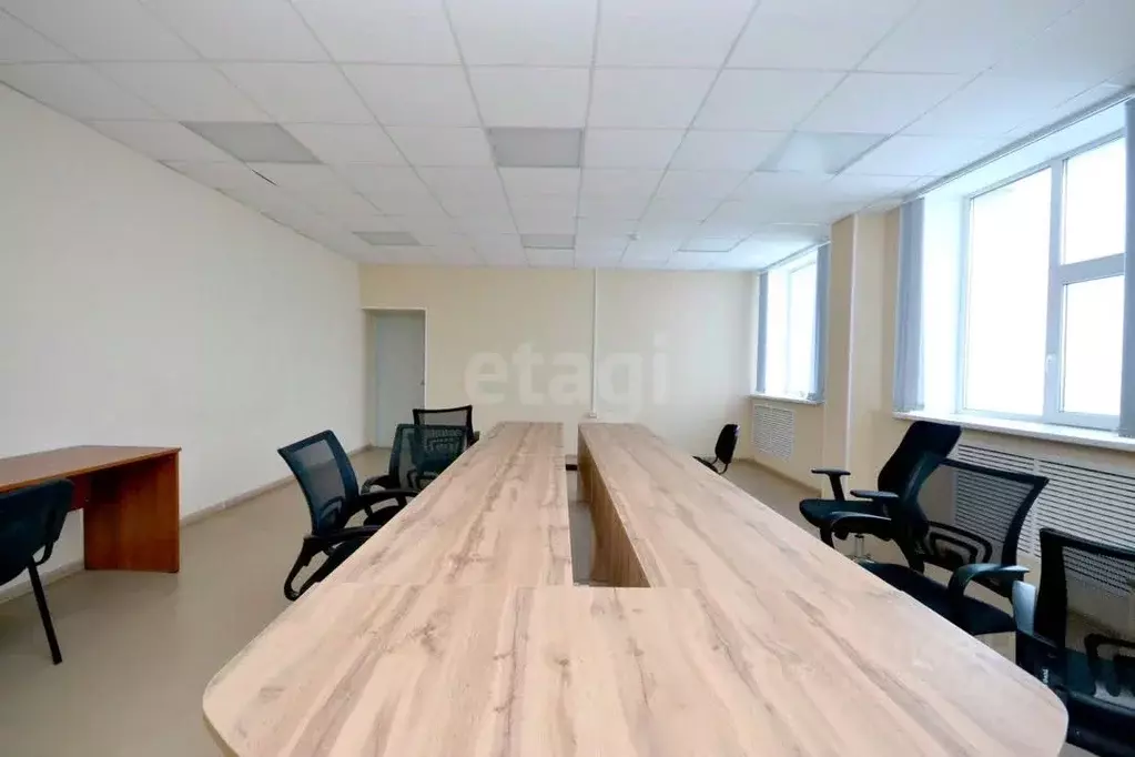 Торговая площадь в Саха (Якутия), Якутск ул. 50 лет Советской Армии, 5 ... - Фото 1