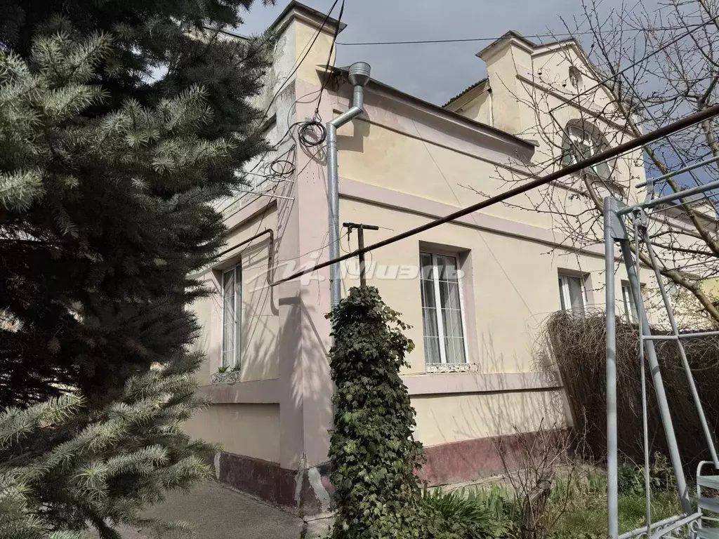 Дом в Крым, Симферополь ул. Автомагистральная, 41 (74 м) - Фото 1