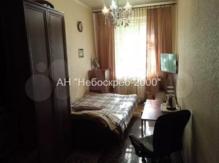 Комната 13 м в 3-к., 1/4 эт. - Фото 0