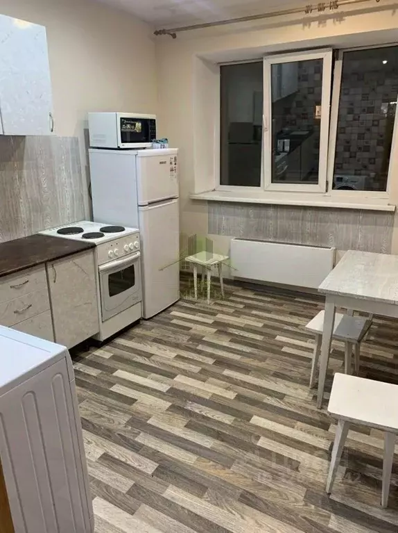 1-к кв. Бурятия, Улан-Удэ ул. Модогоева, 1А (38.1 м) - Фото 1