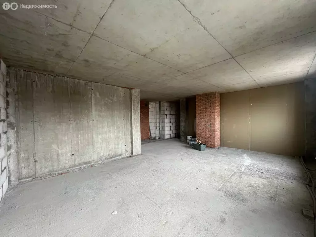 3-комнатная квартира: Нальчик, улица Атажукина, 11 (125.5 м) - Фото 2