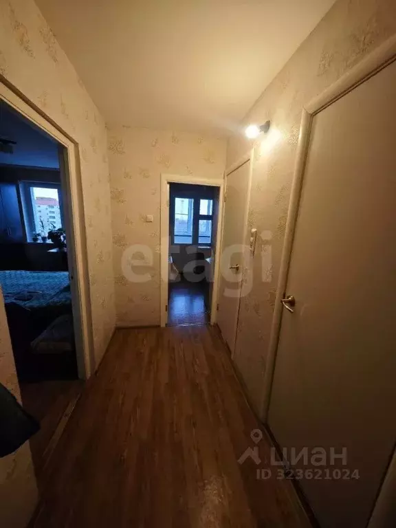 1-к кв. Псковская область, Псков Коммунальная ул., 72 (32.9 м) - Фото 1