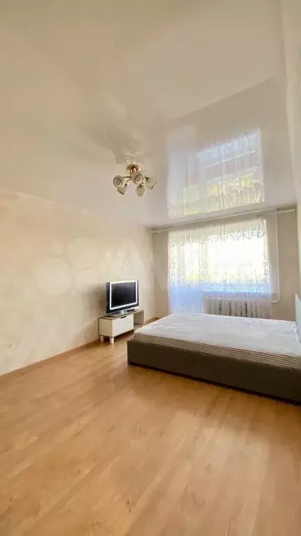 1-к. квартира, 35 м, 7/9 эт. - Фото 0