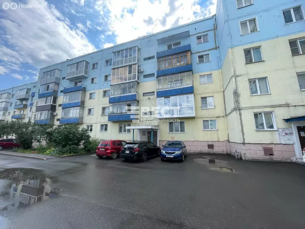 3-комнатная квартира: Полысаево, улица Космонавтов, 88 (66.5 м) - Фото 1