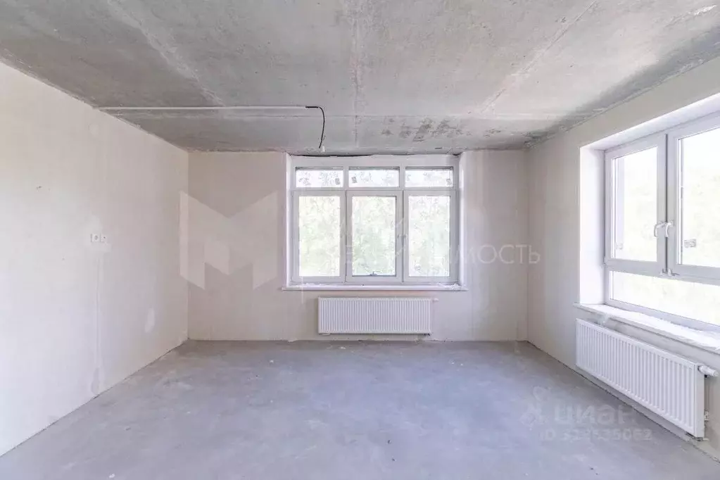 2-к кв. Тюменская область, Тюмень ул. Республики, 204к3 (67.0 м) - Фото 0