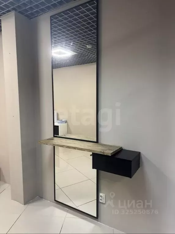 Помещение свободного назначения в Саха (Якутия), Якутск ул. ... - Фото 1