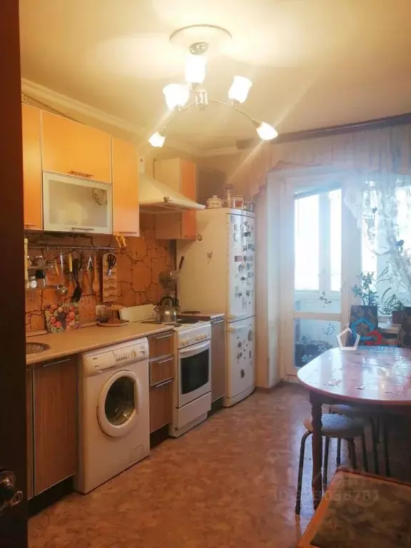 2-к кв. Омская область, Омск пос. Амурский, ул. 20-я Амурская, 53 ... - Фото 1