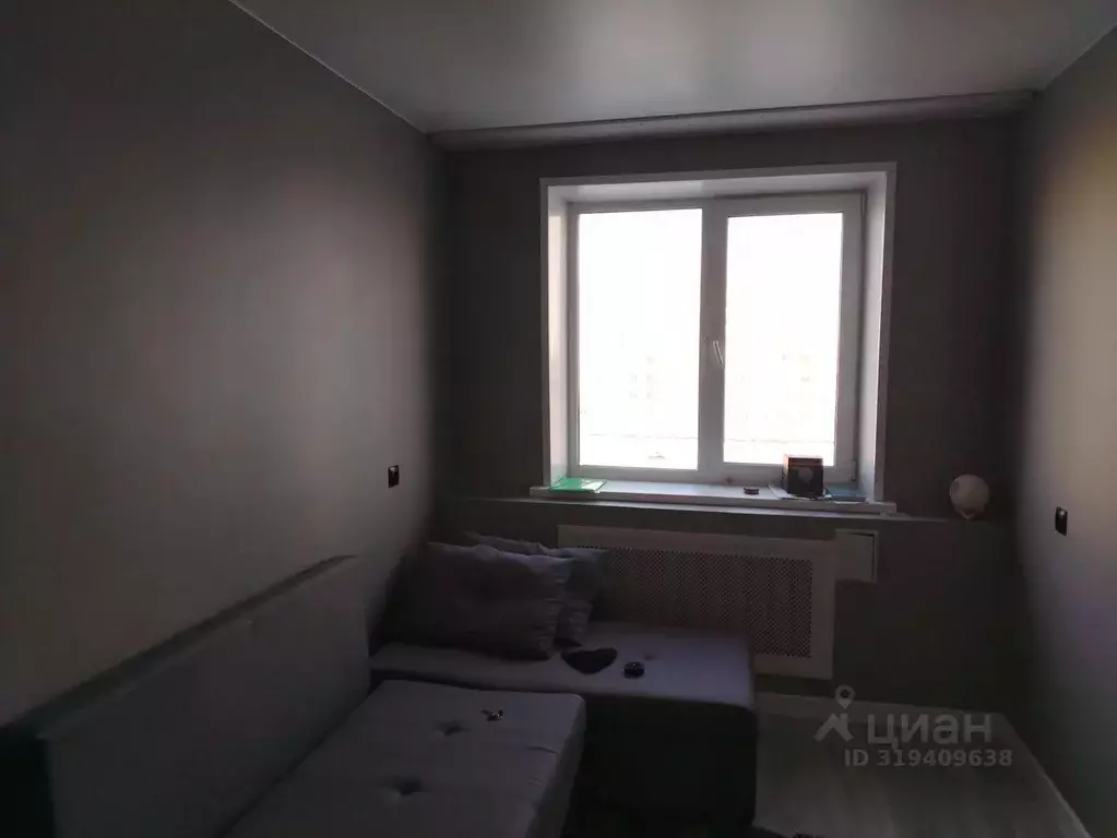 2-к кв. Саха (Якутия), Якутск ул. Дзержинского, 22/4 (50.0 м) - Фото 0