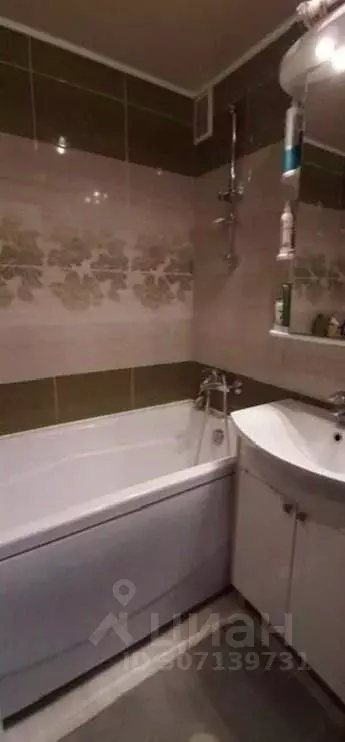 3-к кв. Белгородская область, Старый Оскол Восточный мкр, 14 (64.0 м) - Фото 1