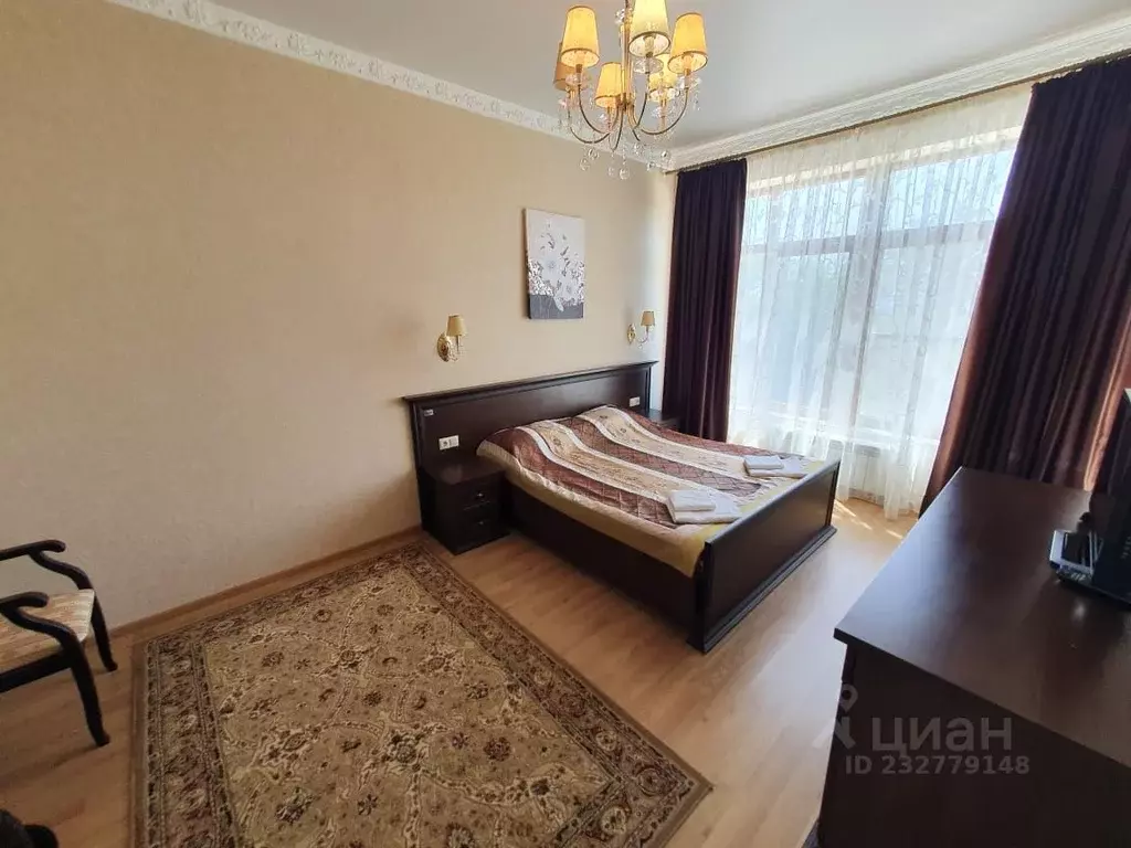 Дом в Краснодарский край, Сочи Миндальная ул. (700 м) - Фото 1