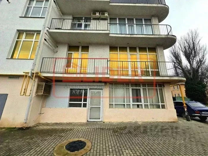 Торговая площадь в Севастополь ул. Симферопольская, 12А (40 м) - Фото 2