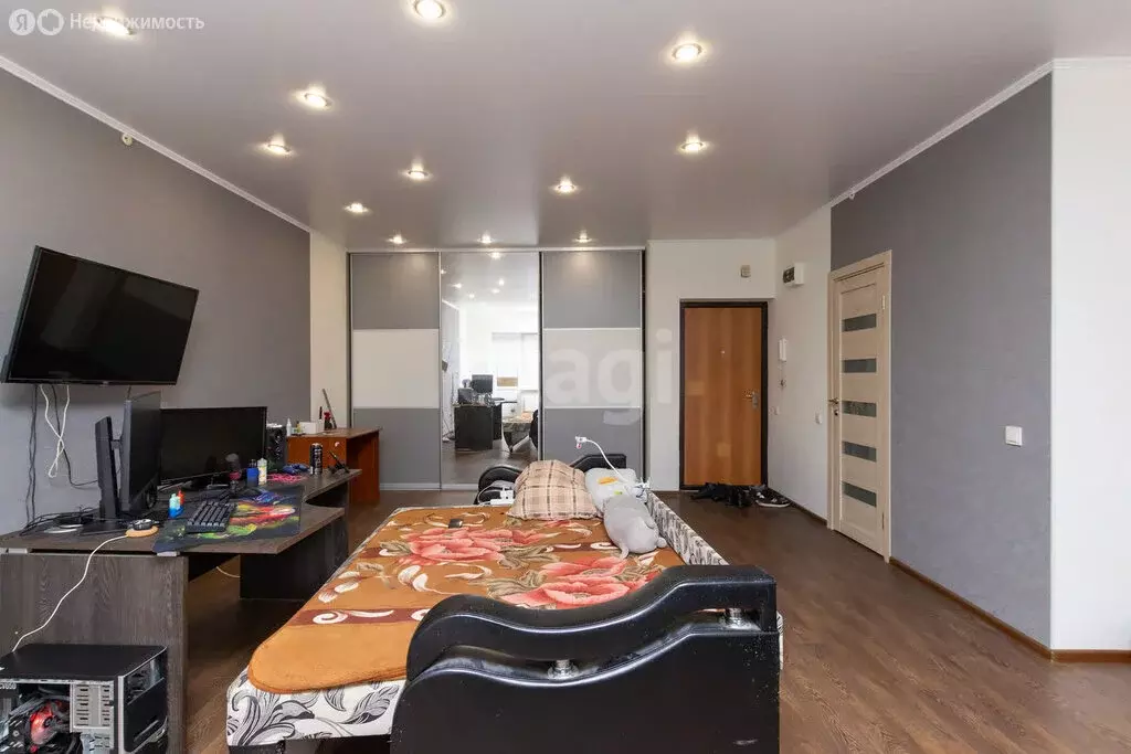 Квартира-студия: Тюмень, улица Мебельщиков, 6 (48.4 м) - Фото 2
