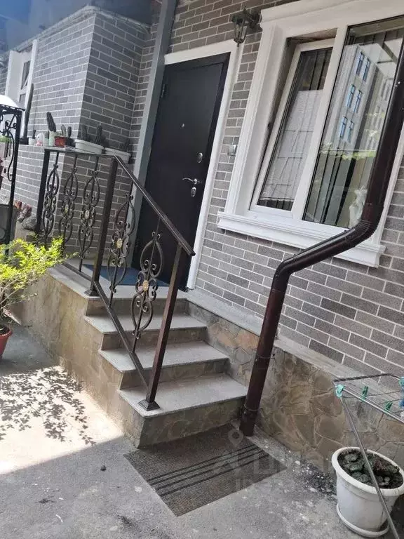 Комната Кабардино-Балкария, Нальчик ул. Нахушева, 5 - Фото 1