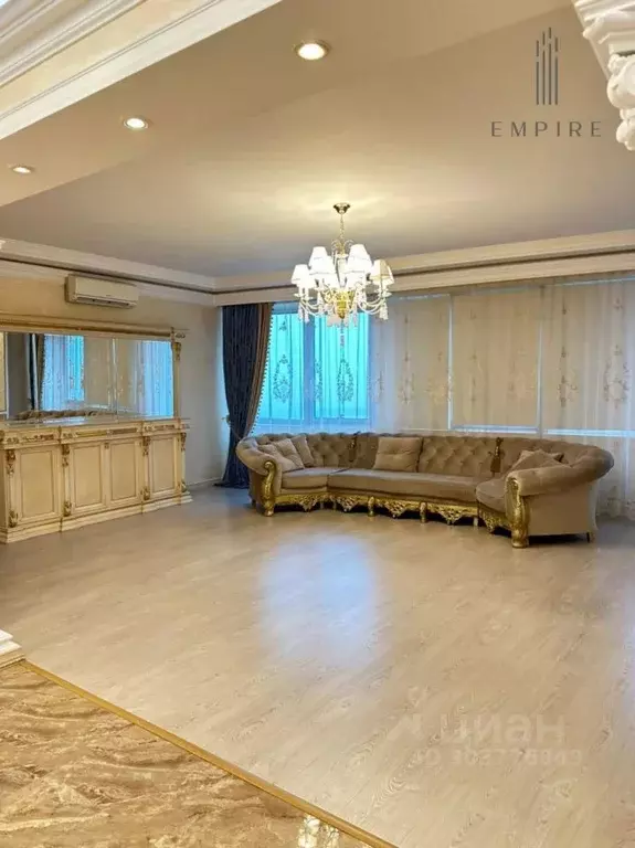 4-к кв. Чеченская республика, Грозный ул. Умара Димаева, 23 (161.0 м) - Фото 1