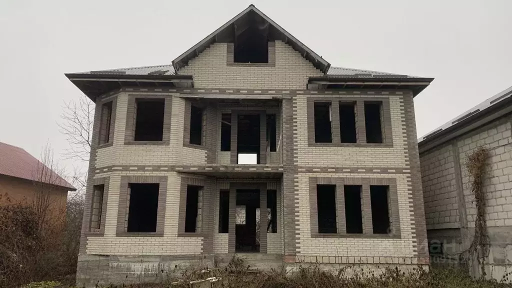 Дом в Северная Осетия, Владикавказ Хурзарин СНТ, 730 (200 м) - Фото 1